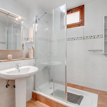 Apto 143 Wonderful Sea View With Swimming Pool アパート アロナ